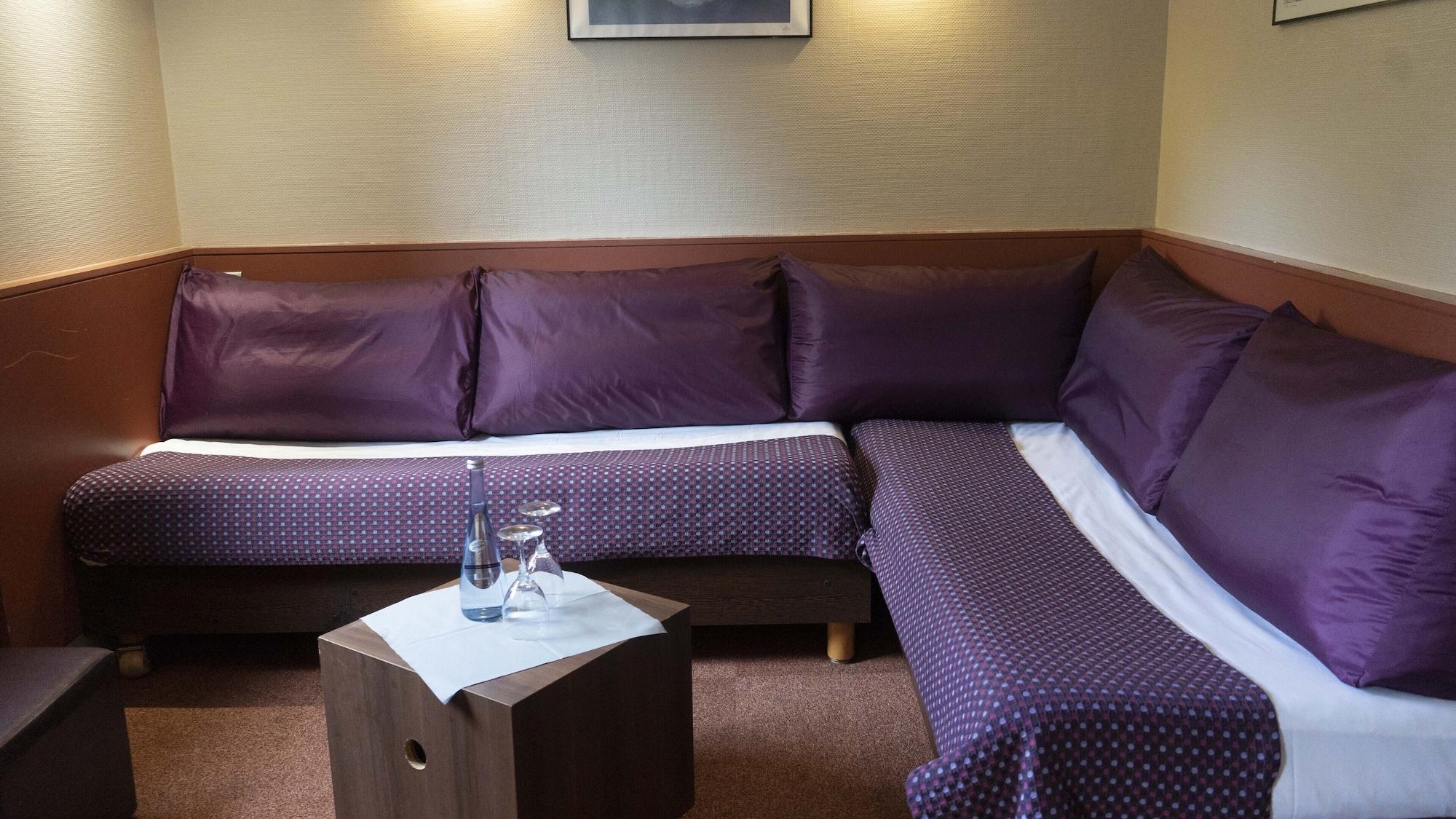 The Originals City, Hotel Ascotel, Lille Est Grand Stade Villeneuve-d'Ascq Exterior foto